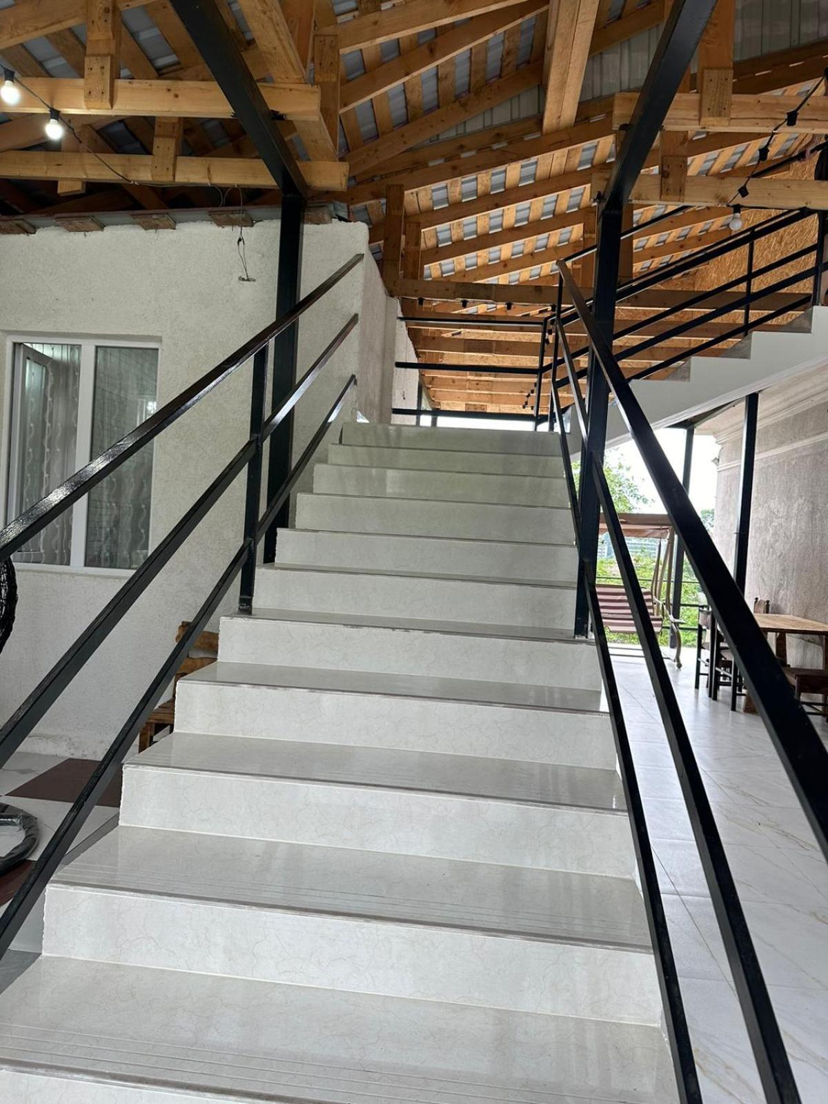 Гостевой дом Shamil House Махинджаури Экстерьер фото